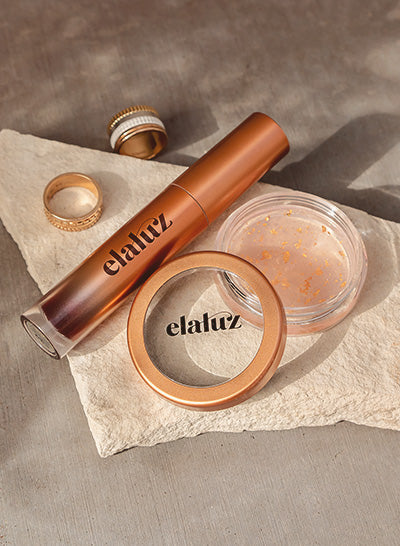 Several Products lying together on a piece of cloth